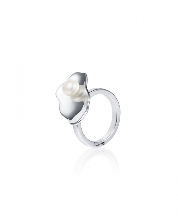 Oyster Ring Silver 19.00