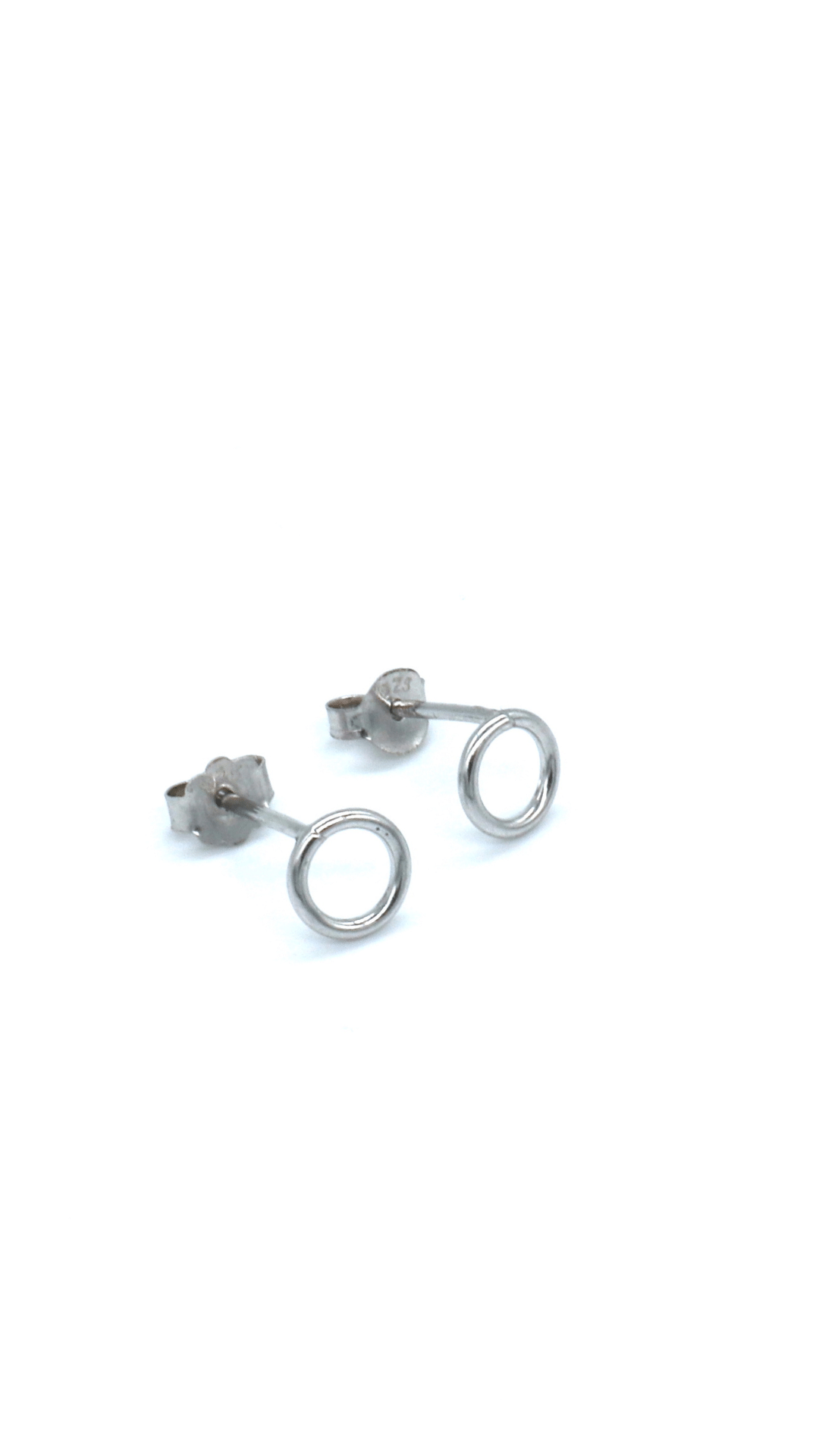 STUDS ÖRHÄNGEN SILVER | IDA