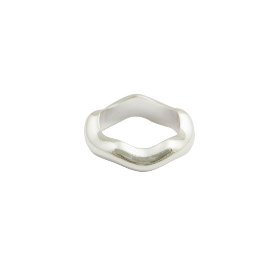 Ring Bolded Wavy Silver 18mm