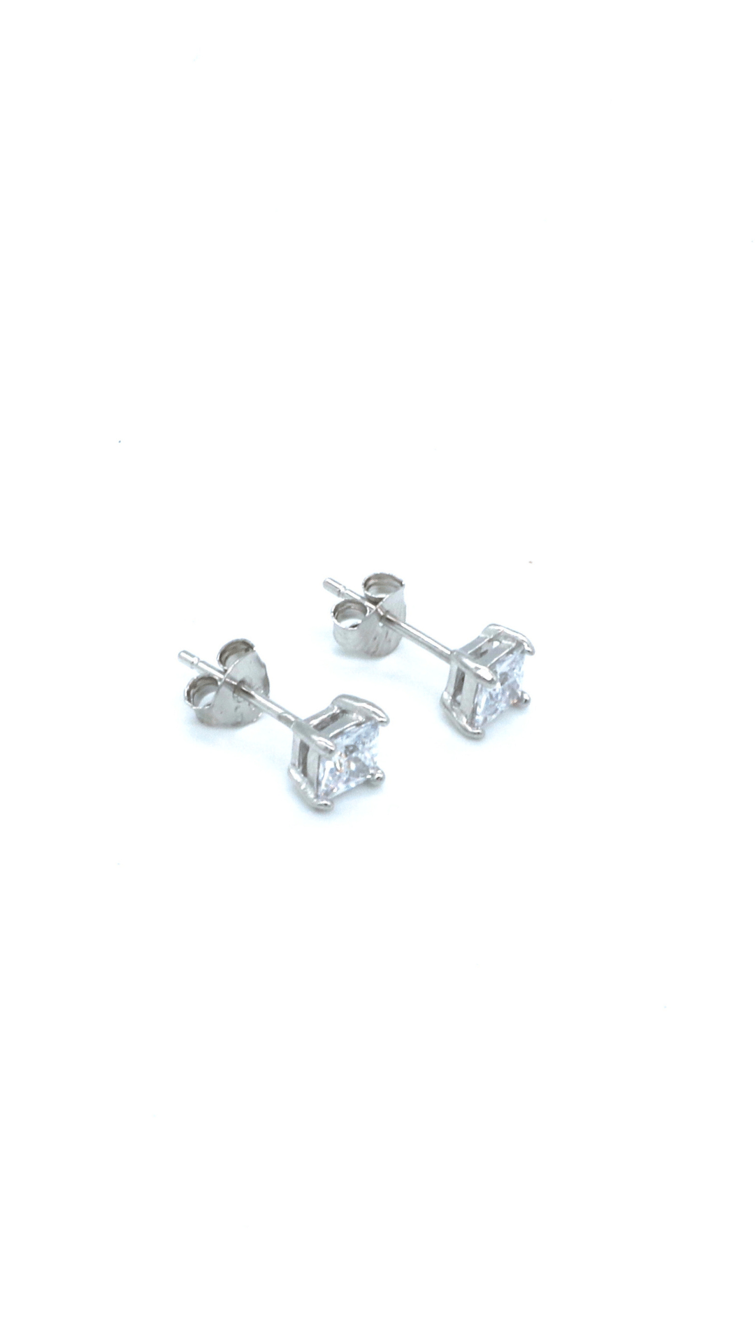 STUDS ÖRHÄNGEN SILVER | ALISSA